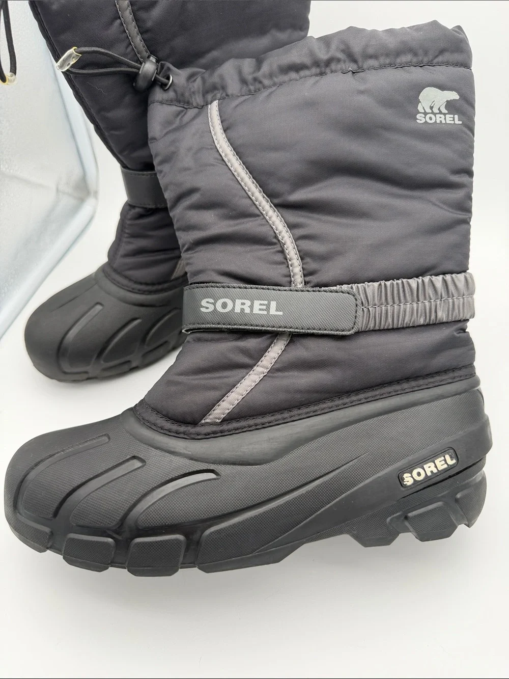 SOREL Flurry Youth Snow Boots Size 7 Waterproof Insulated Winter Snow Unisex